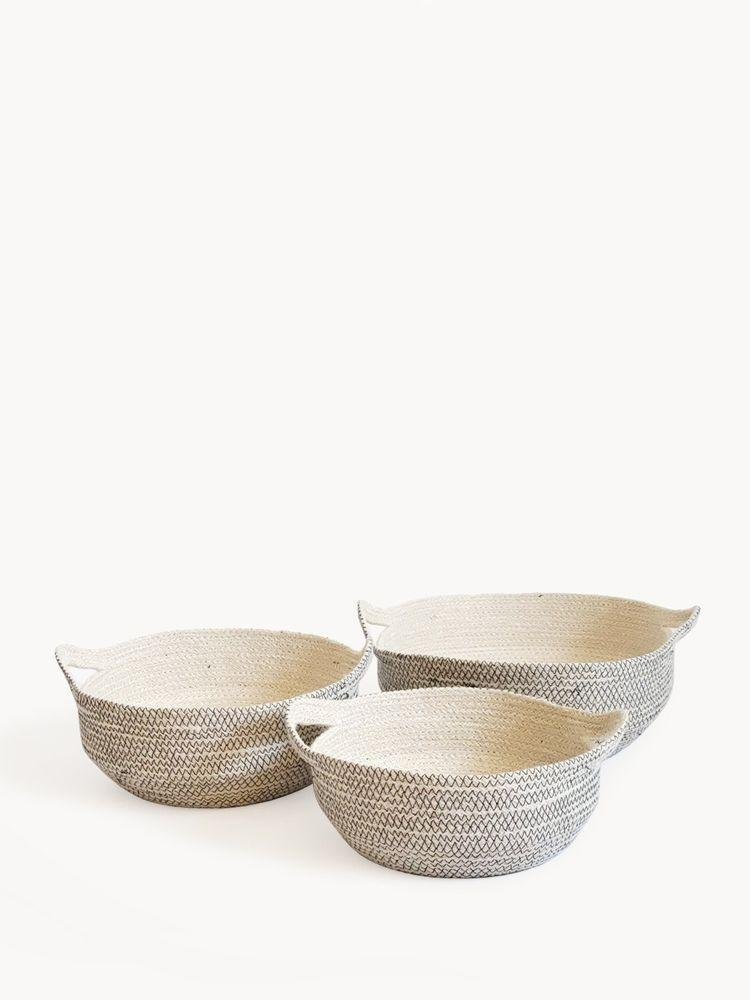 Amari Fruit Bowl - Black (Set of 3)category_Decor from KORISSA - SHOPELEOS