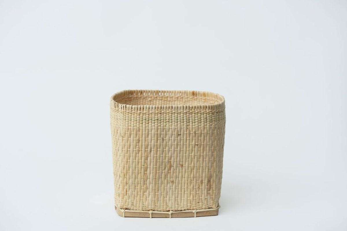 https://www.shopeleos.com/cdn/shop/products/bidayuh-storage-basket-mix-793061_1200x801.jpg?v=1622429753